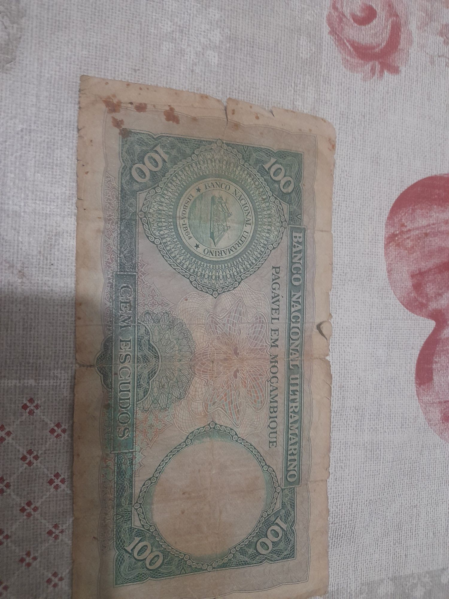 100 Escudos de Moçambique