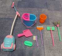 Инструменты для уборки кукольного домика