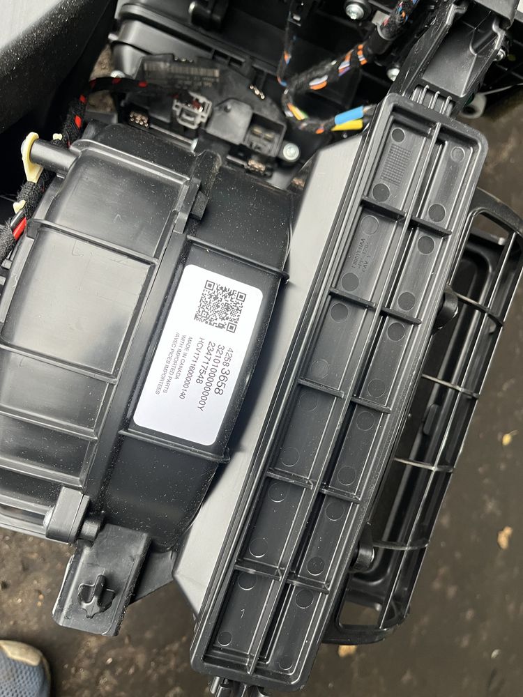Печка салона chevrolrt bolt ev 17-21 рік