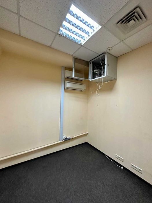 Аренда офиса в БЦ, 12 кабинетов, 250 м.кв., генератор, Подол