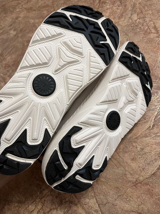 Ugg кроссовки