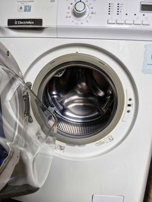 Пральна машина Elektrolux