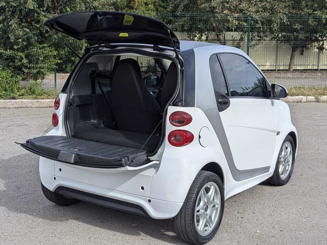 Продам Smart Fortwo 2014. Можна в розстрочку, під викуп
