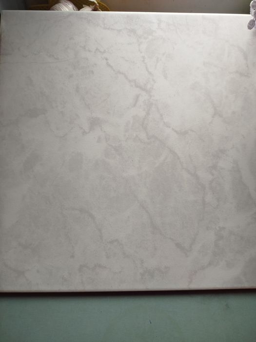 Płytki podłogowe 33x33