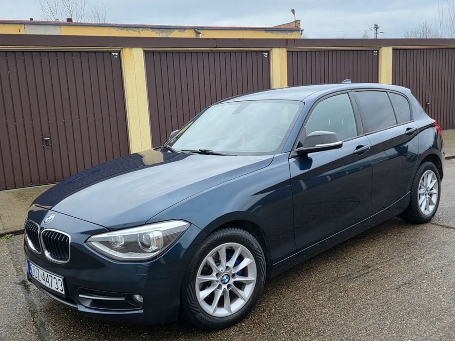 BMW Seria 1 Sport pakiet Bi xenony Nawigacja Skóry Kubełki Tempomat NOWY ROZRZĄD