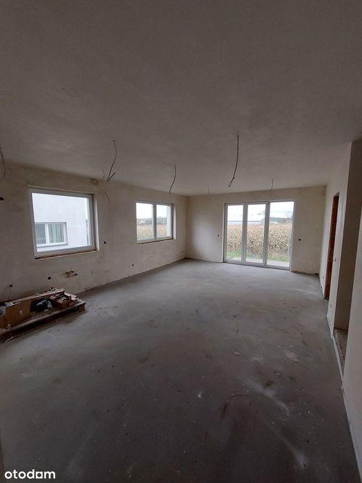 Funkcjonalny dom 148 m² z garażem i