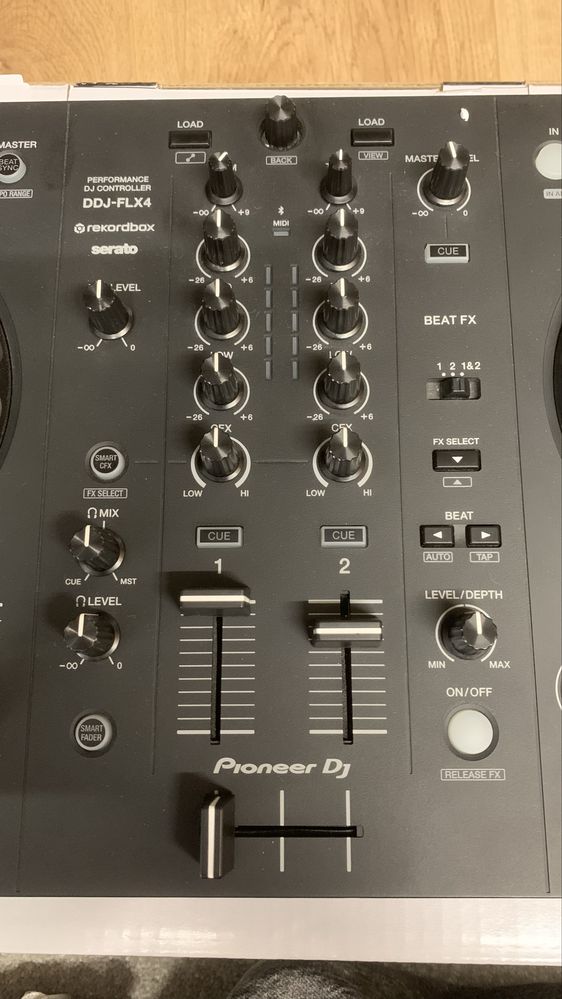 Mesa DJ Pioneer DDJ-FLX4
