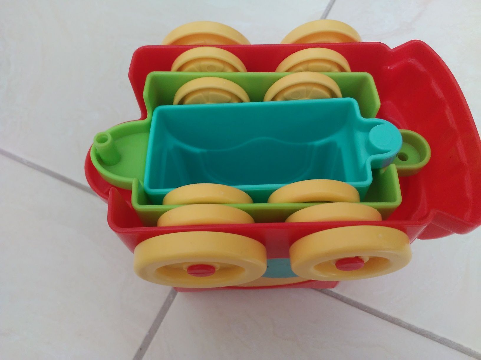 Sprytny pociąg fisher price