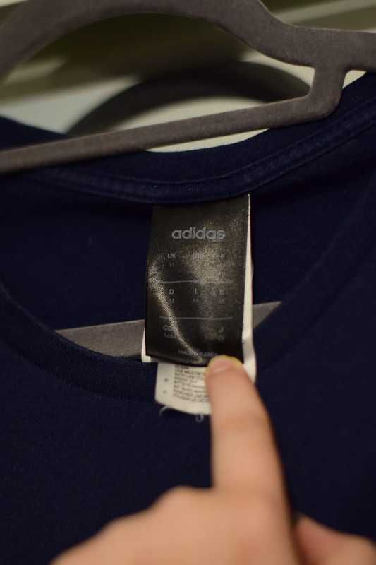 Koszulka tshirt granatowa sportowa adidas srebrny nadruk streetwear