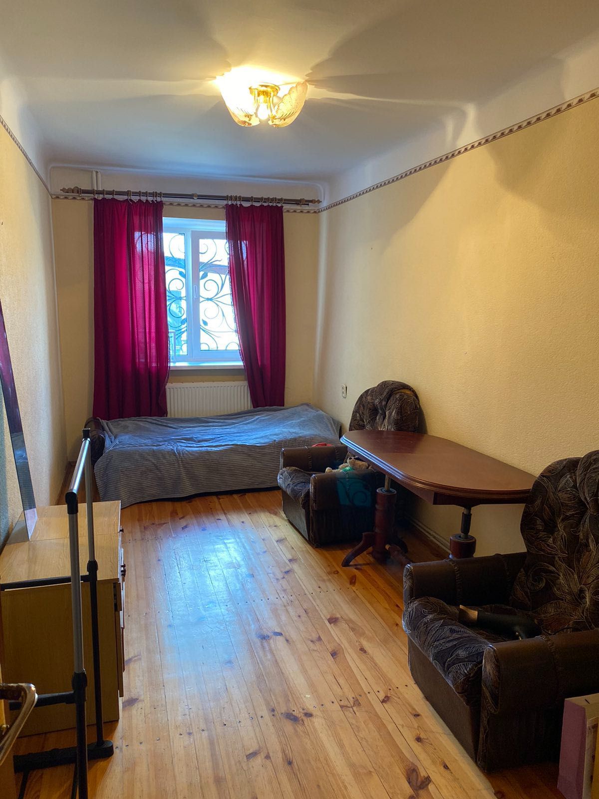 ПРОДАЖ! 3-кімнатна квартира на Петра Могили | Автономне опалення
