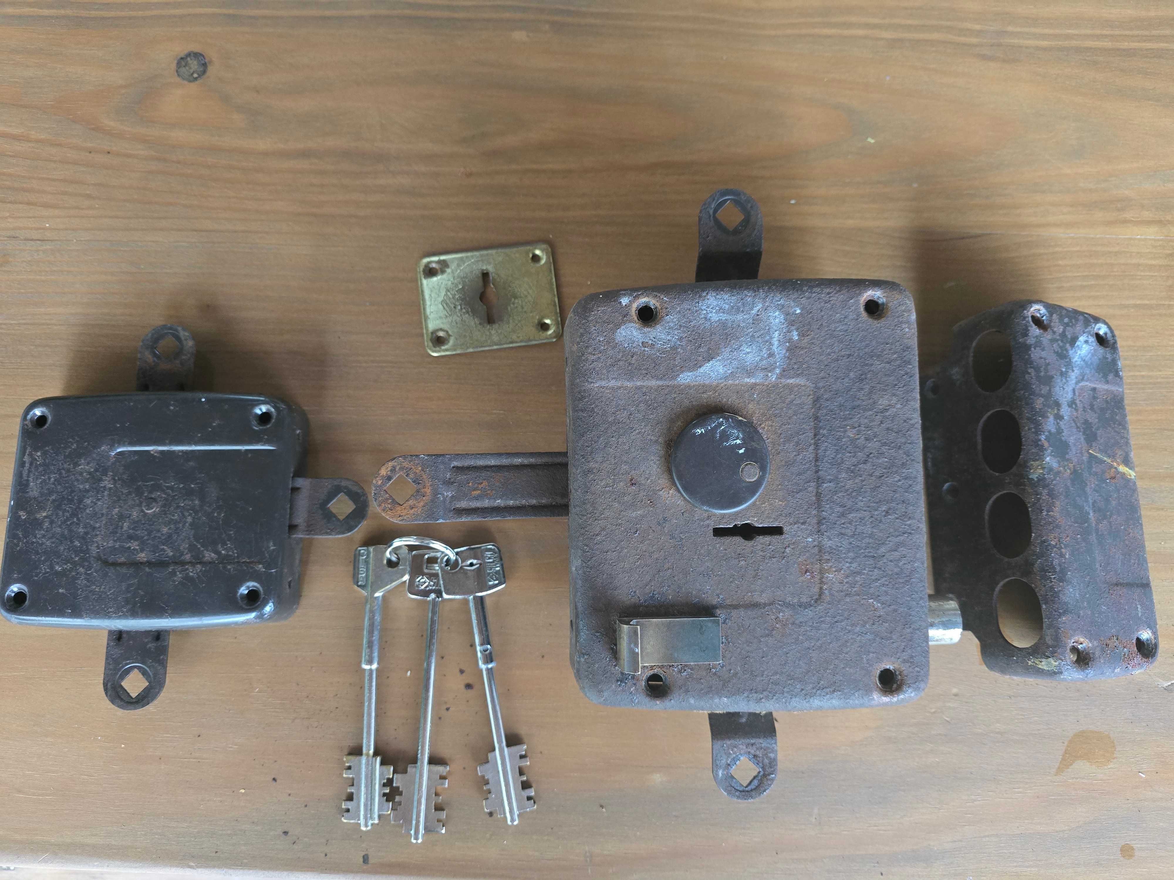 Fechadura de 4 pontos CISA Direita