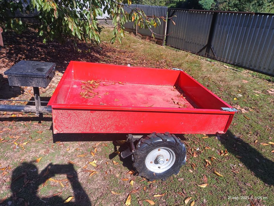 Квадроцикл з прицепом