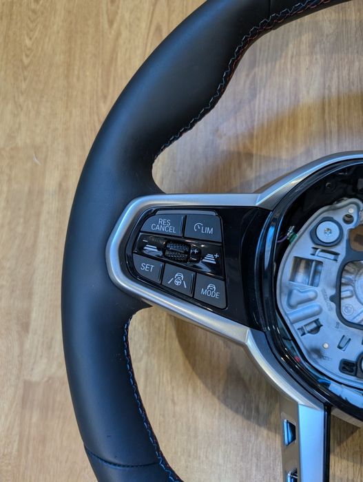 М руль рестайлинг BMW 4 I4 G26 LCI