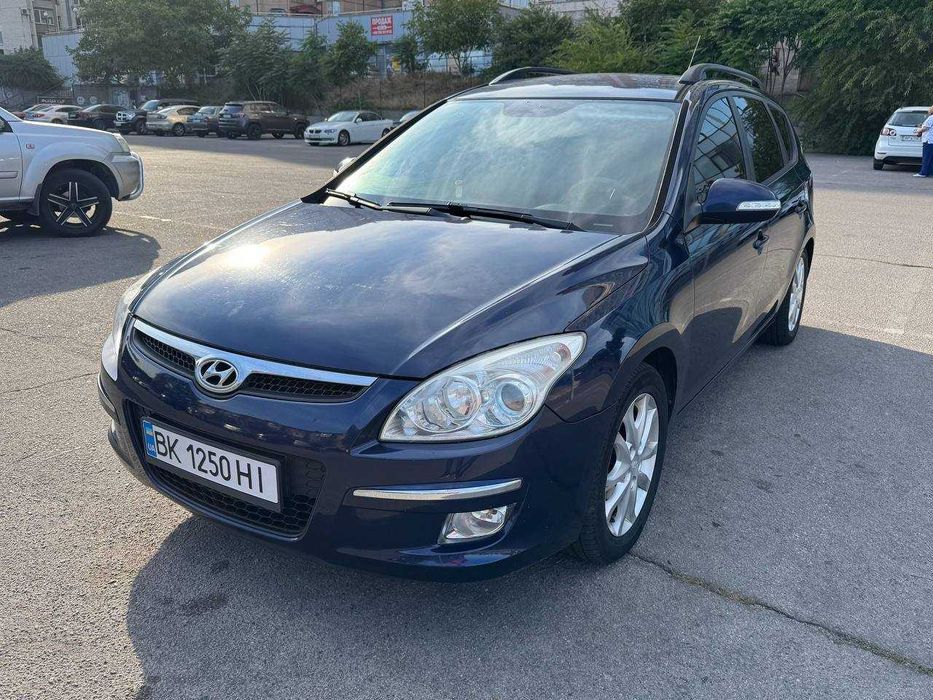 Продаю Hyundai i30cw 2008г 1.6 Бензин МкПП