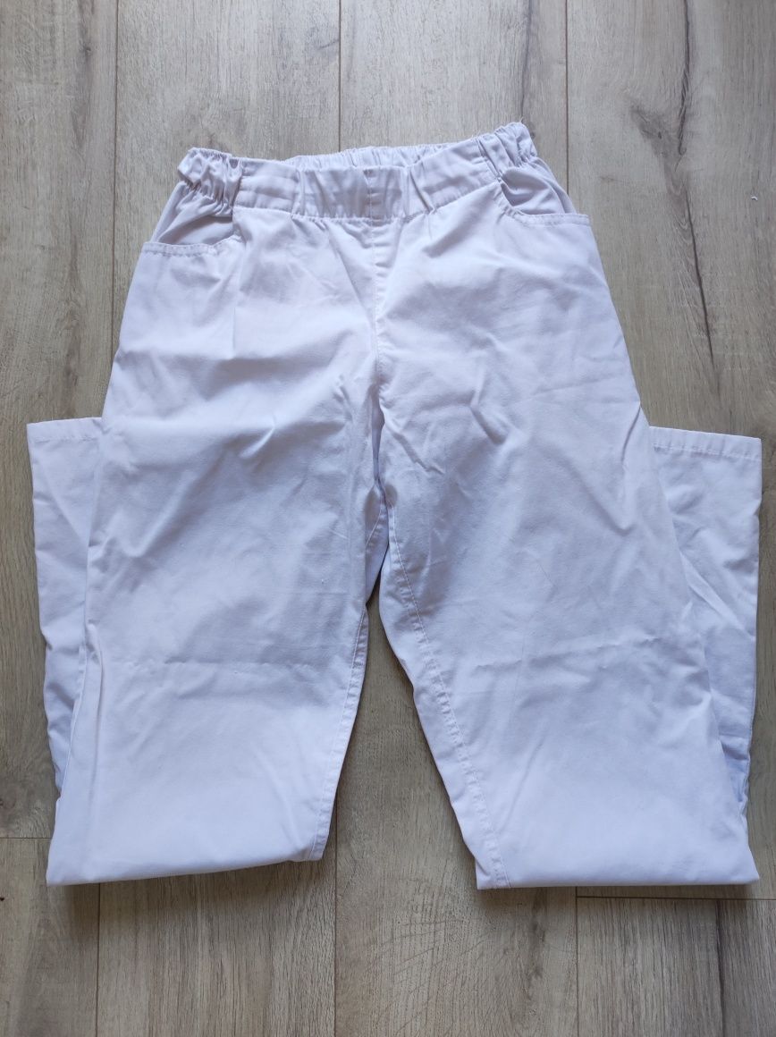 Spodnie medyczne białe uniformix 38