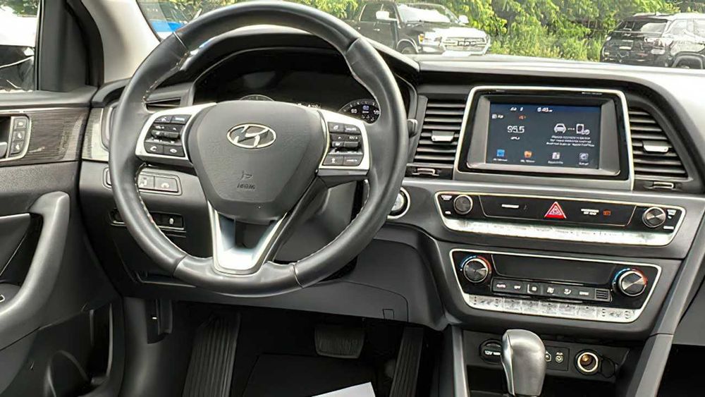 Hyundai Sonata Limited      2019
