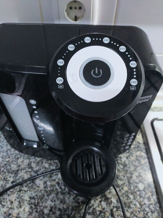 Máquina de preparação de biberões