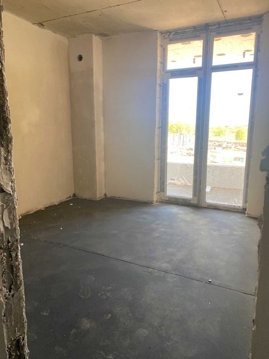 Однокімнатна  50 000 грн /  м2