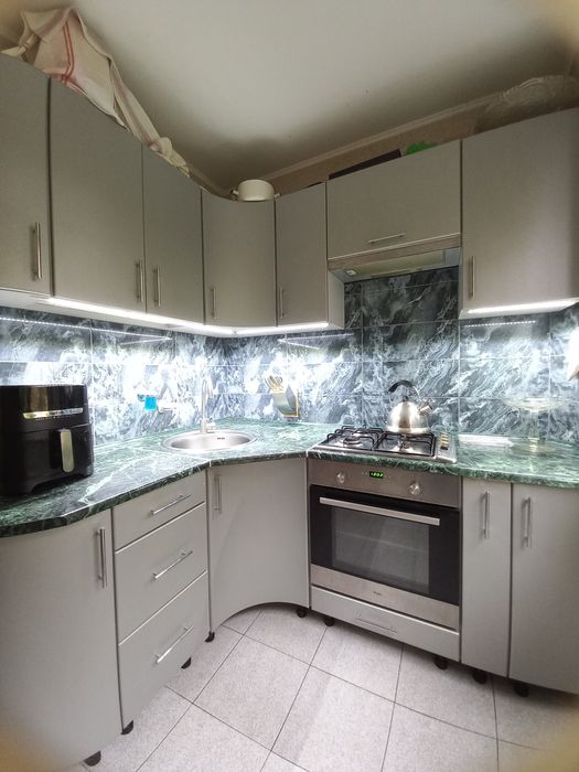 Эксклюзив. Продам 3к. квартиру в центре м. Ярослава Мудрого