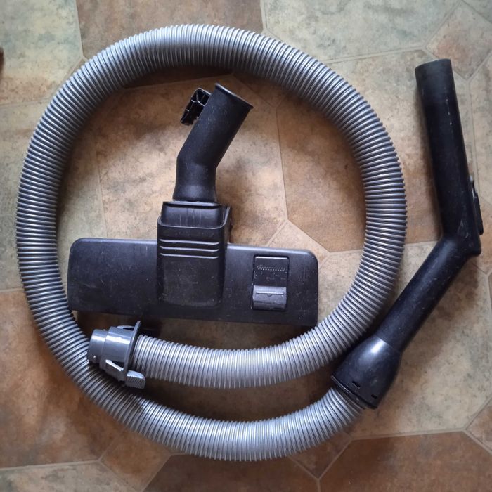 пылесос Samsung 4180  без мотора на запчасти