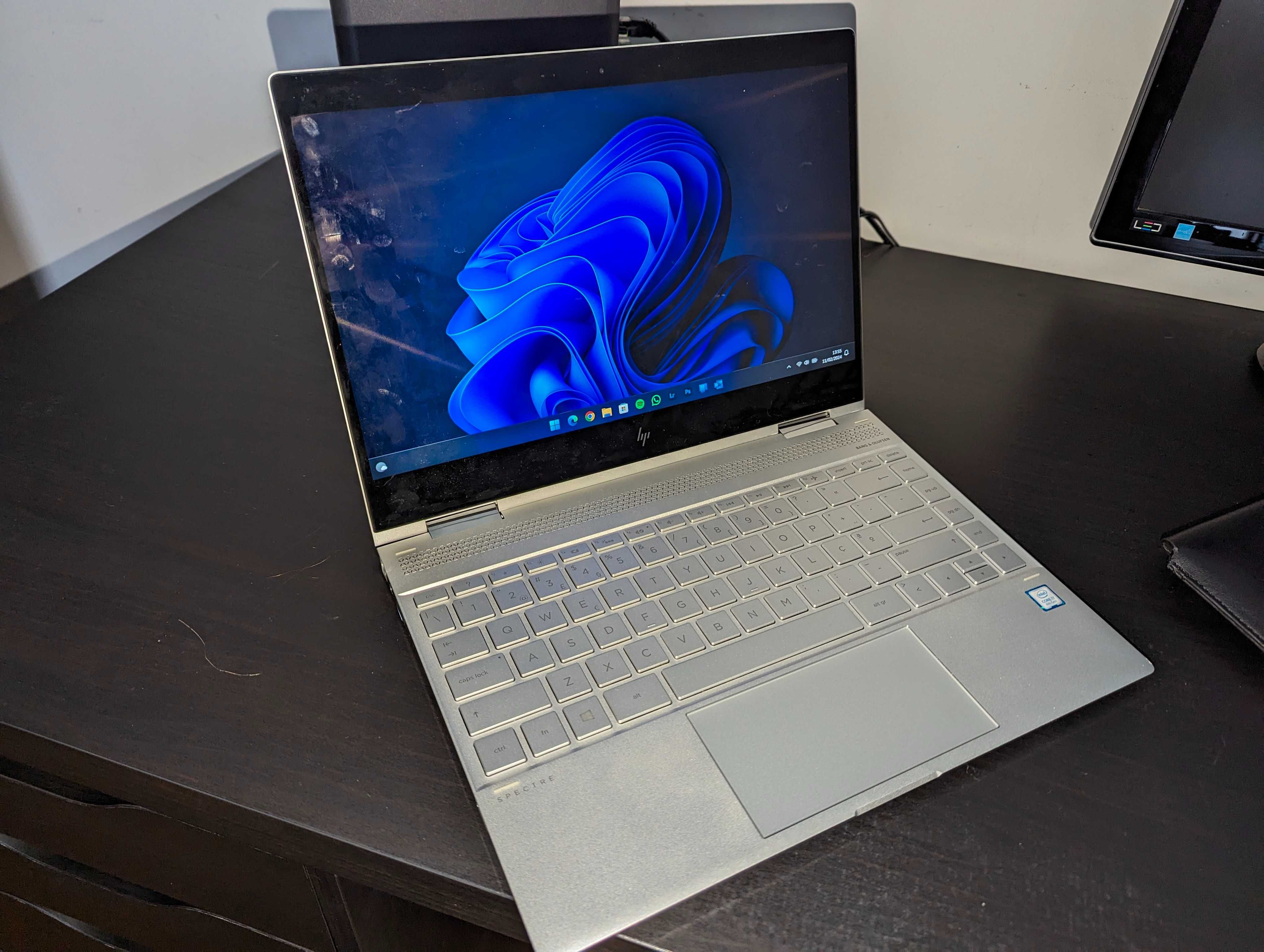 HP Spectre x360 (Modelo 13-ae004np)