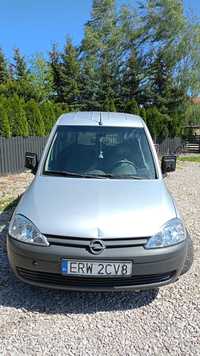 Opel combo  2004