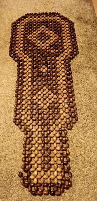 Drewniana mata koralikowa na siedzenie samochodu PRL vintage