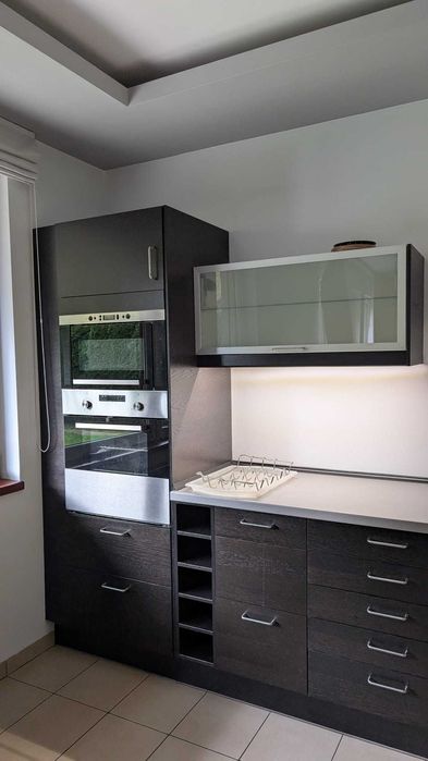 Kuchnia na wymiar IKEA (BLUM, kształt L, 3,5m x 3,1m)