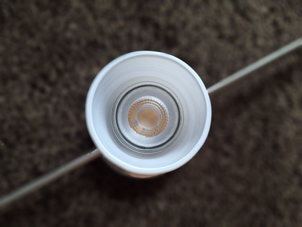 2 un / Candeeiro teto ikea / projetor 5 focos - novo preço
