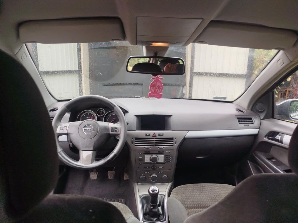 Opel Astra H 1.9