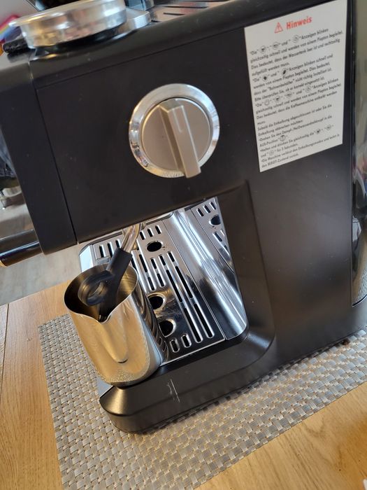 Продам кавомашину, кавоапарат в гарному стані