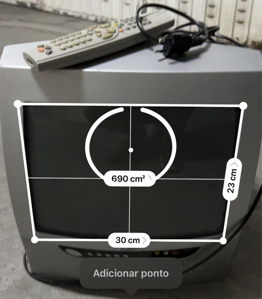 Televisão com leitor de DVDs