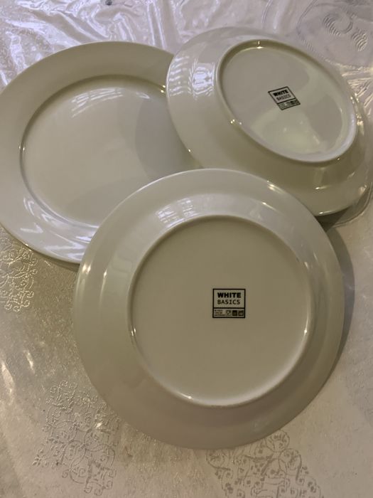 Набір тарілок типу Ekea