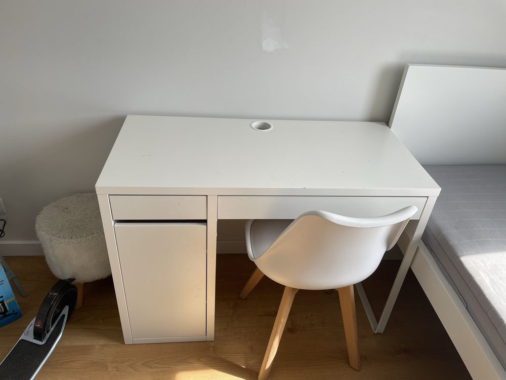 IKEA łóżko 90x200 cm biurko 50x105 cm + krzeslo
