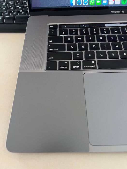 Apple MacBook Pro 16'' 1TB Core i9-9880H 2019 (MVVM2) Space Grey