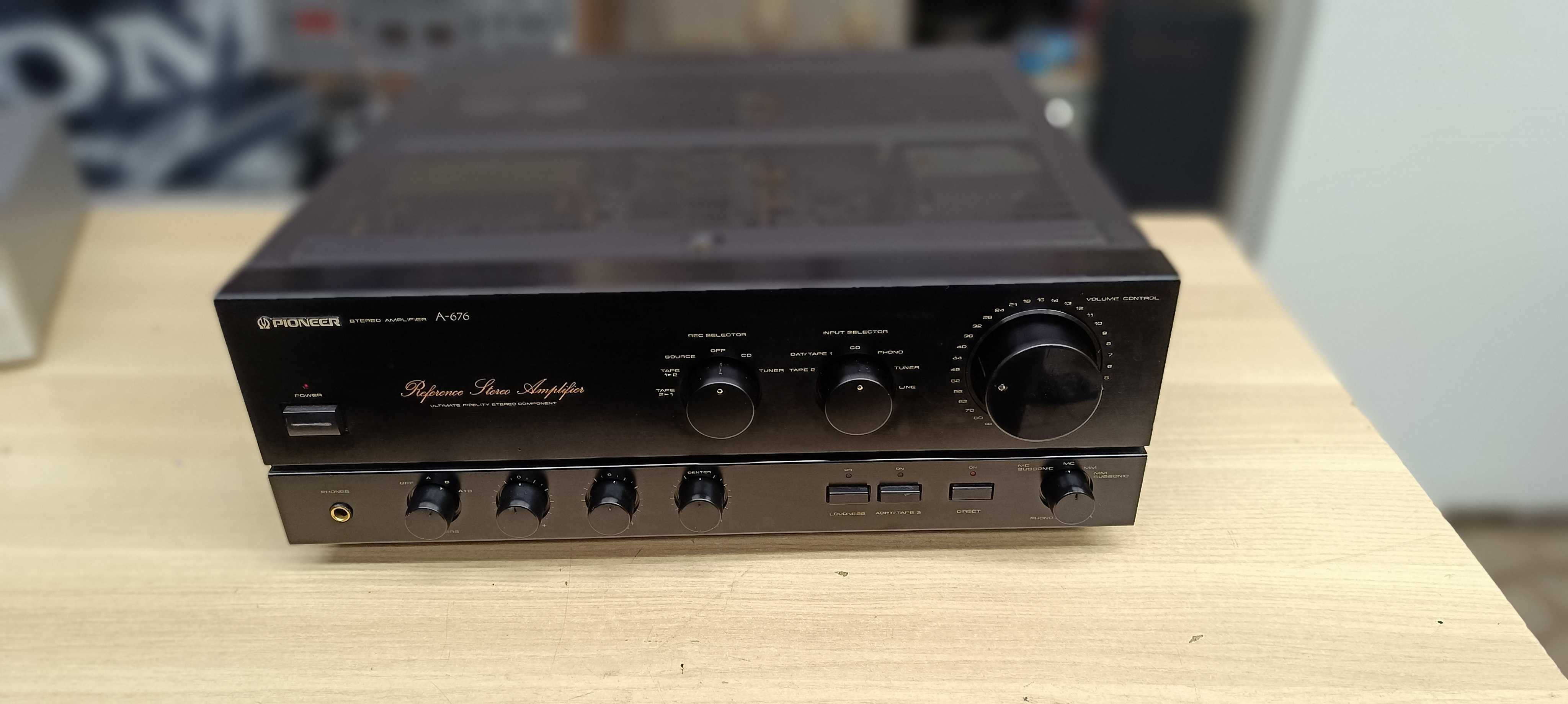 Усилитель Pioneer A-676 ( в оригіналі !!)