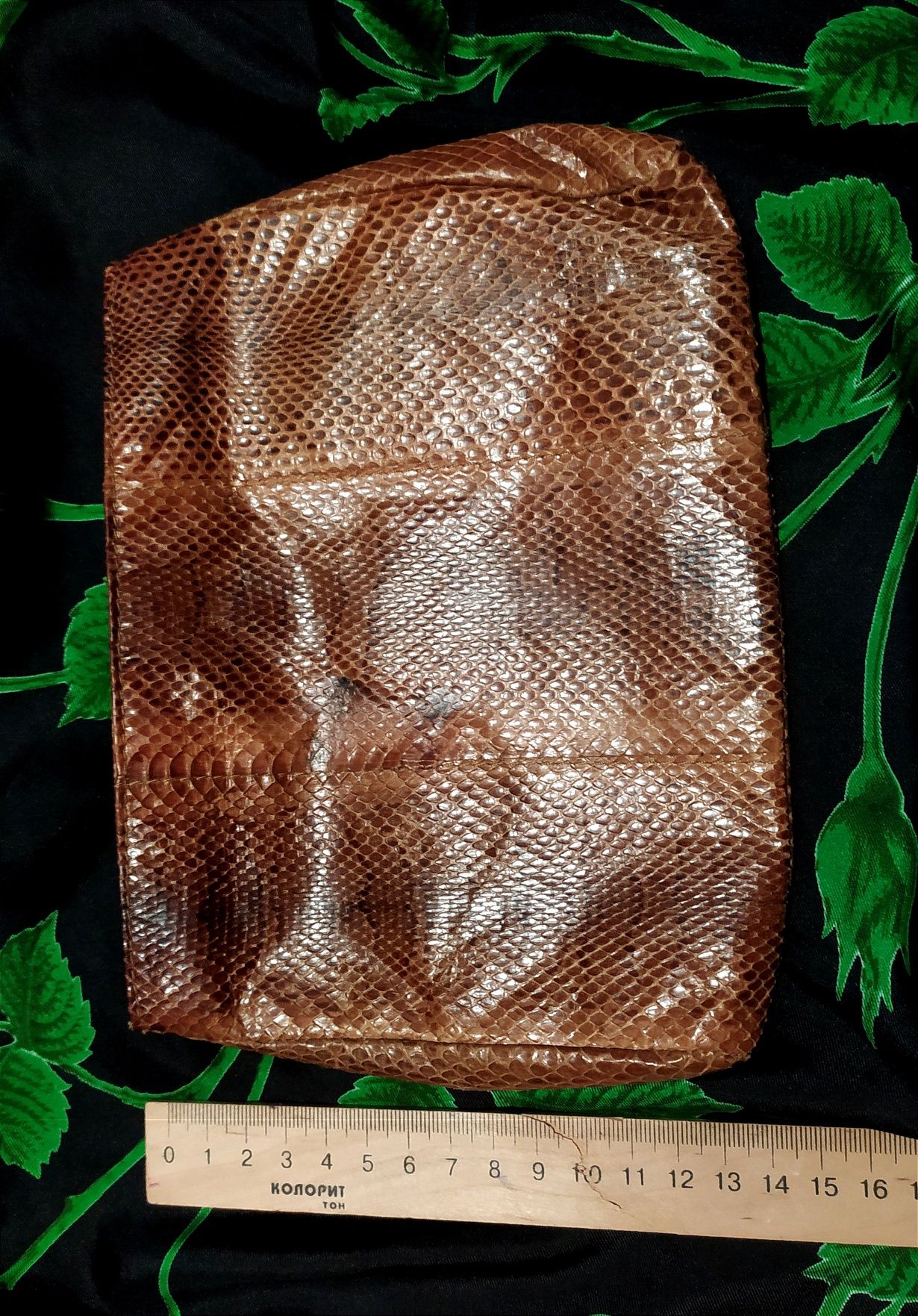 Сумка -клатч косметичка ручной работы Тайланд, змеиная кожа