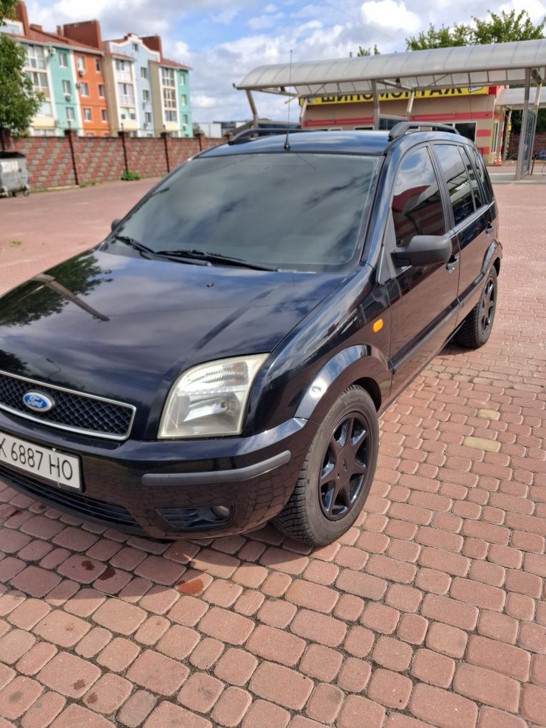 Продам авто в дуже гарному стані