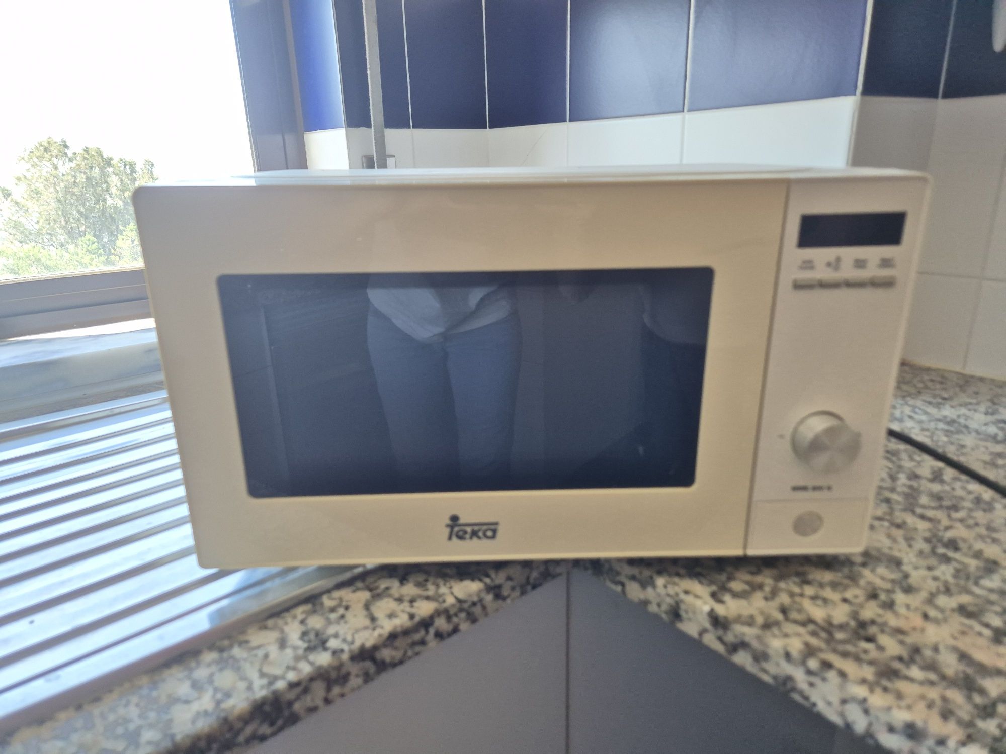 Microondas marca Teka