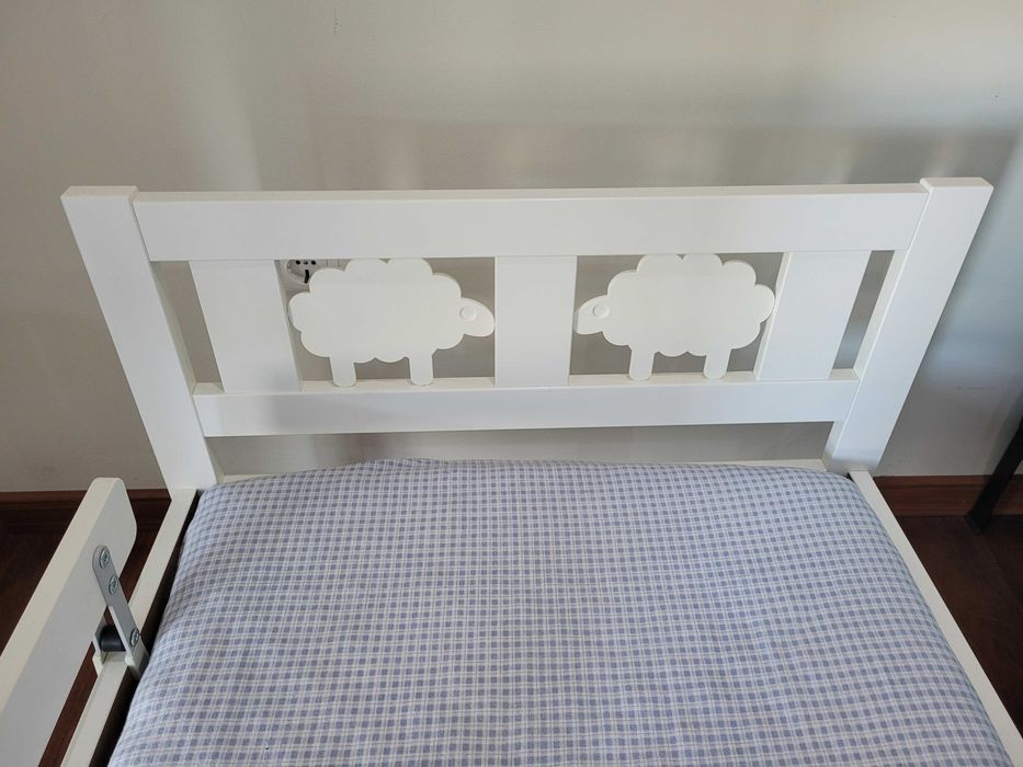 Vendo cama infantil completa, IKEA, nova, sem marcas de uso.