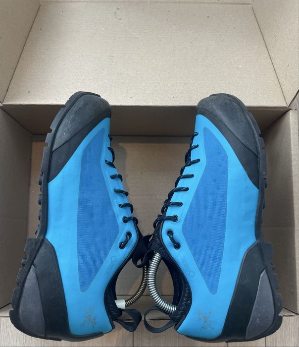 Кросівки Arcteryx