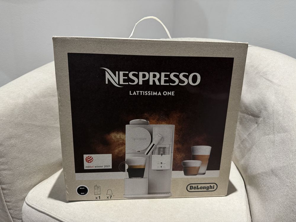 DeLonghi Lattissima One Shadow Black