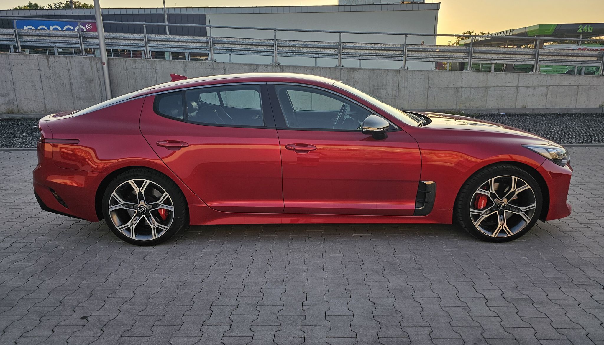 Kia Stinger Salon Polska | Wydech MG Sport | 474 KM