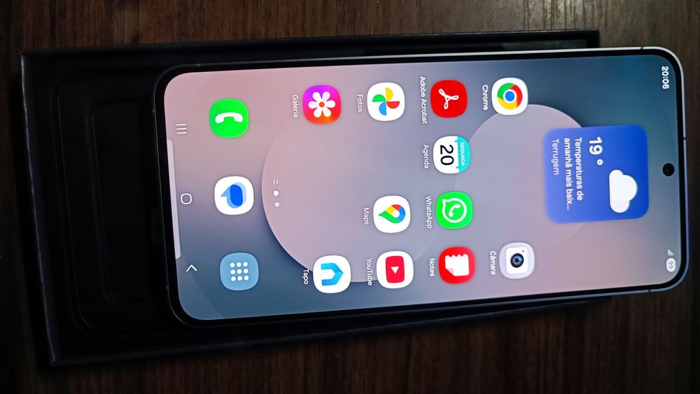 Samsung Galaxy 25