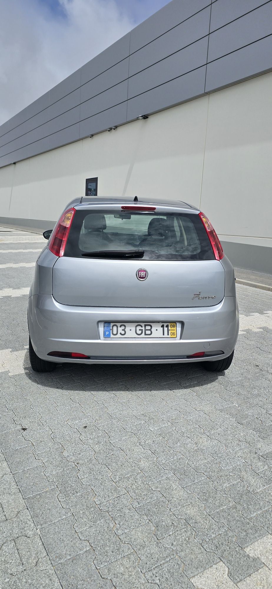 Vende-se Fiat Punto 1.2 – Ano 2008