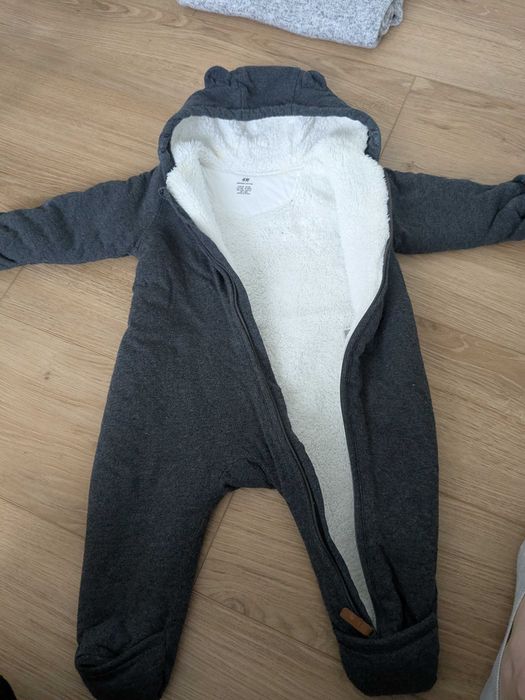 Kombinezon h&m 68 ciepły z misiem