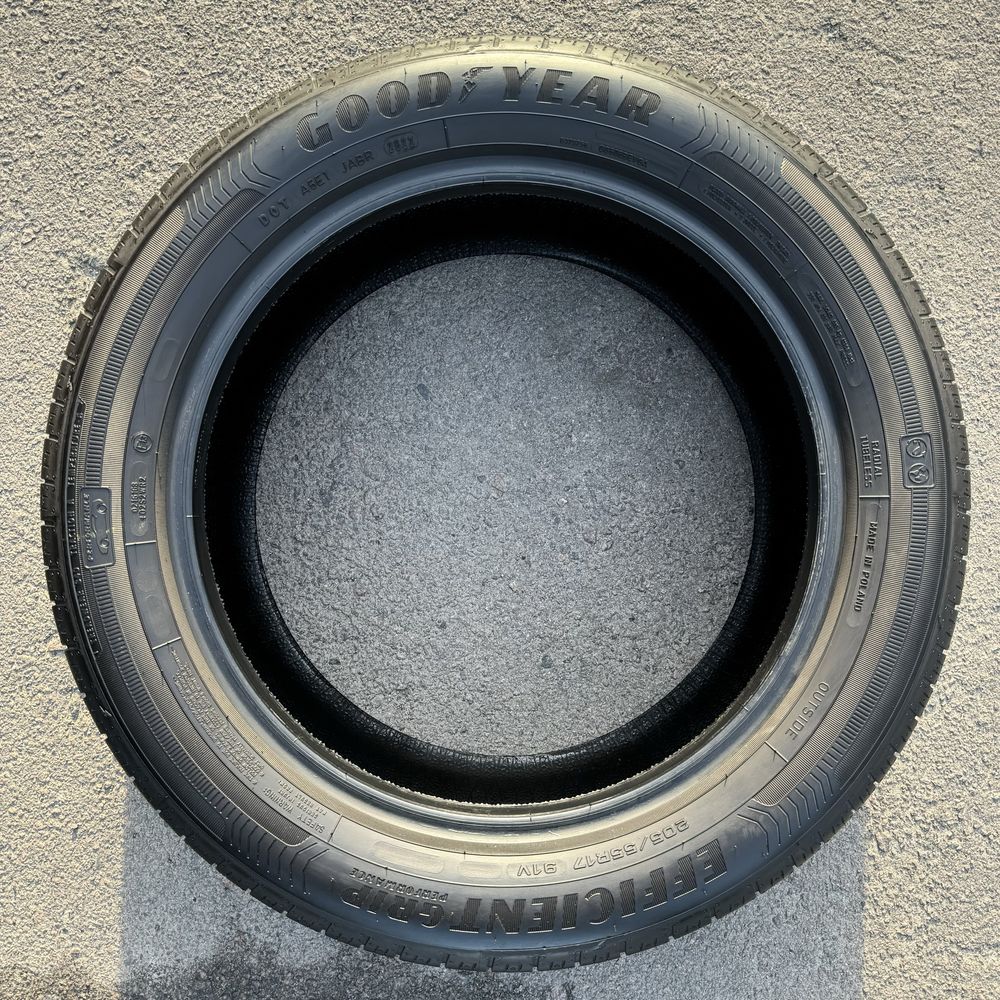 Goodyear 205/55 R17