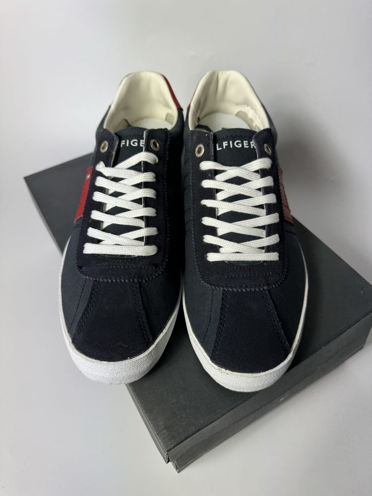 Nowe trampki meskie Tommy Hilfiger buty outlet 43