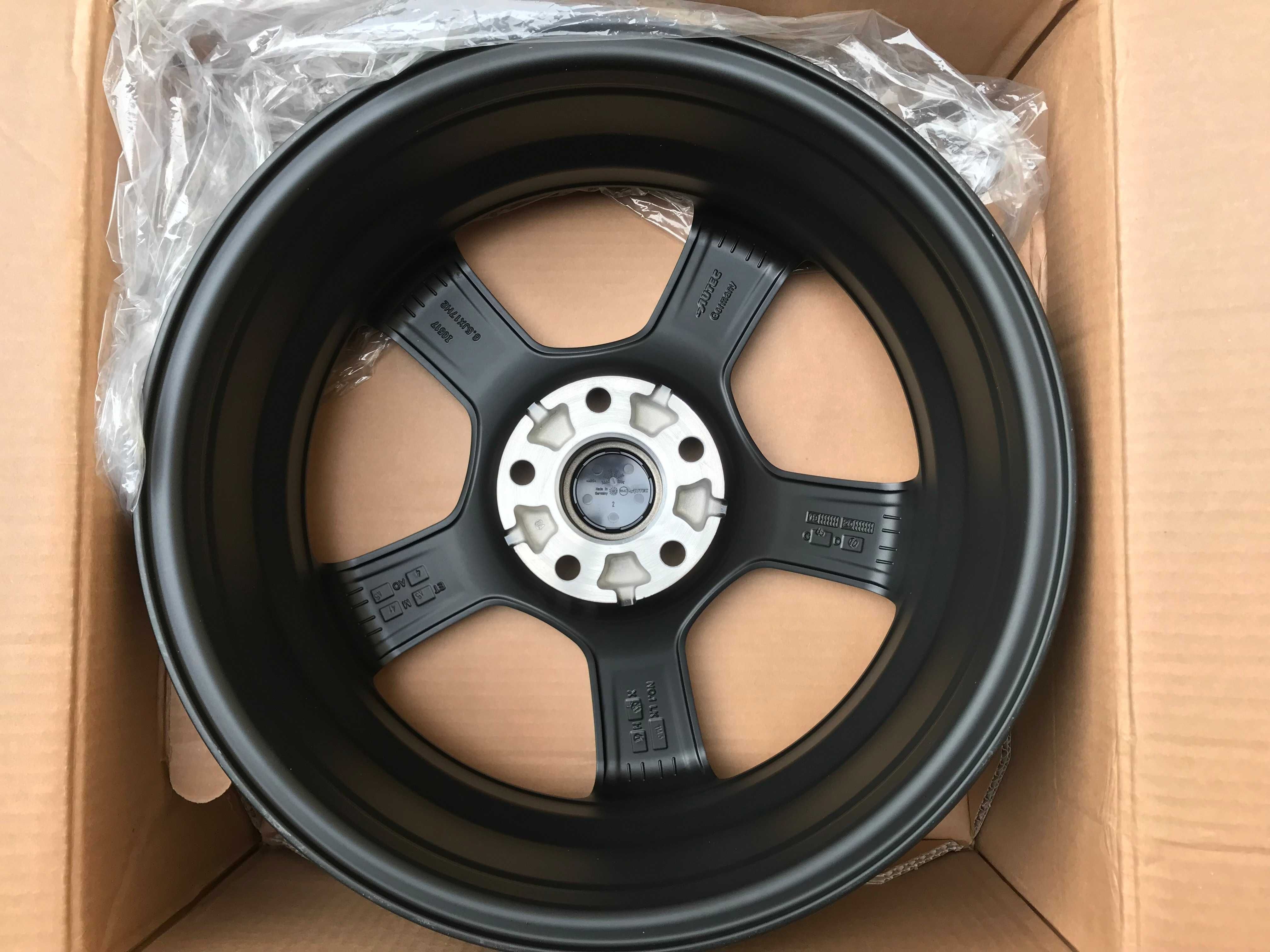 Новые диски r17 5x114.3