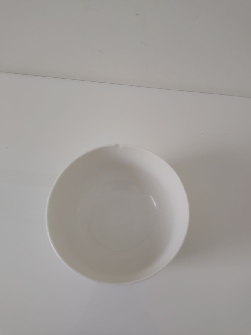 IKEA Ofantligt biała miska średnica 13 cm